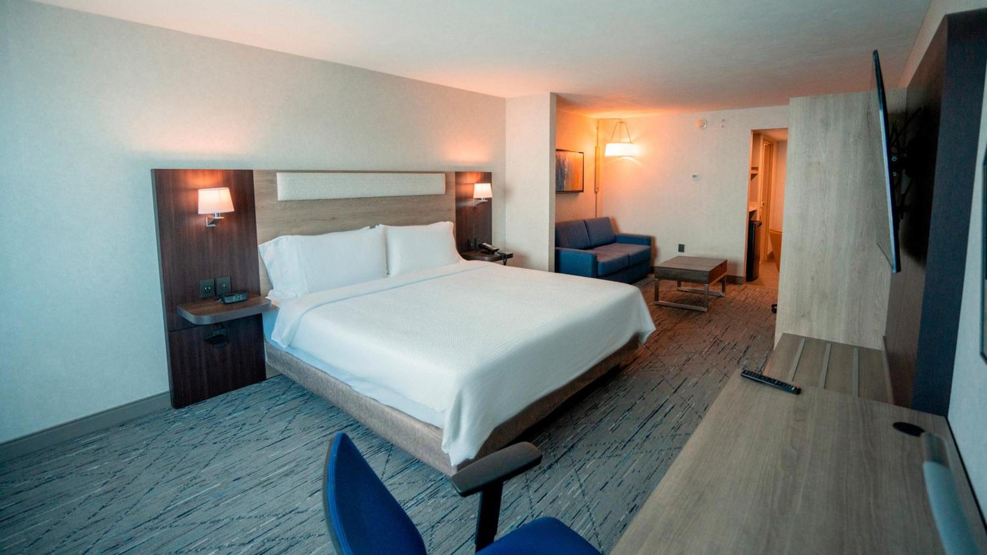 Holiday Inn Express Hotel & Suites Cd. Juarez - Las Misiones By Ihg Exterior photo